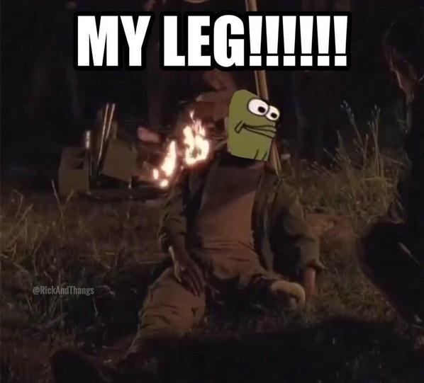 matthew_oquendo's tweet photo. Walking dead got me like #damnitbob http://t.co/0kBOqhfyZf