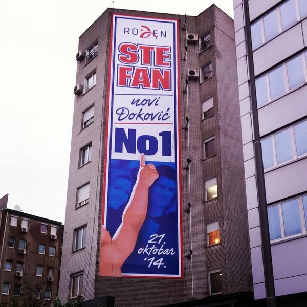 markoidea's tweet photo. Rođen novi No1,megabord IDEA #DjokerNole #novakdjokovic http://t.co/9v909G1ami