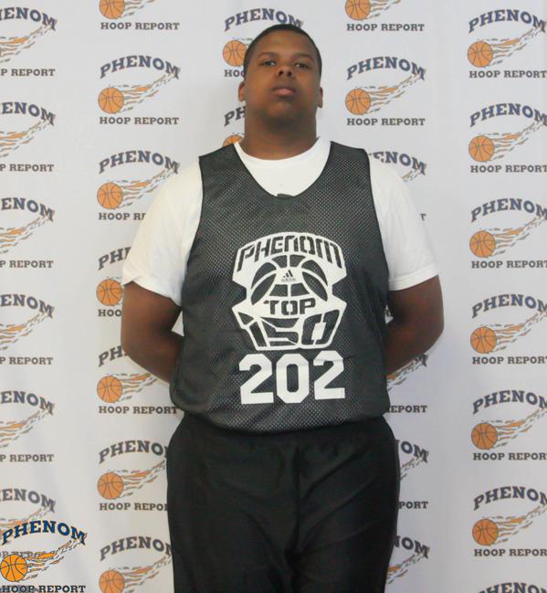JamieShaw5's tweet image. NC Phenom 150 Session1
Team 15

6&apos;7 Senior Jair Cooley of #CamdenHS

phenomhoopreport.com/160933/