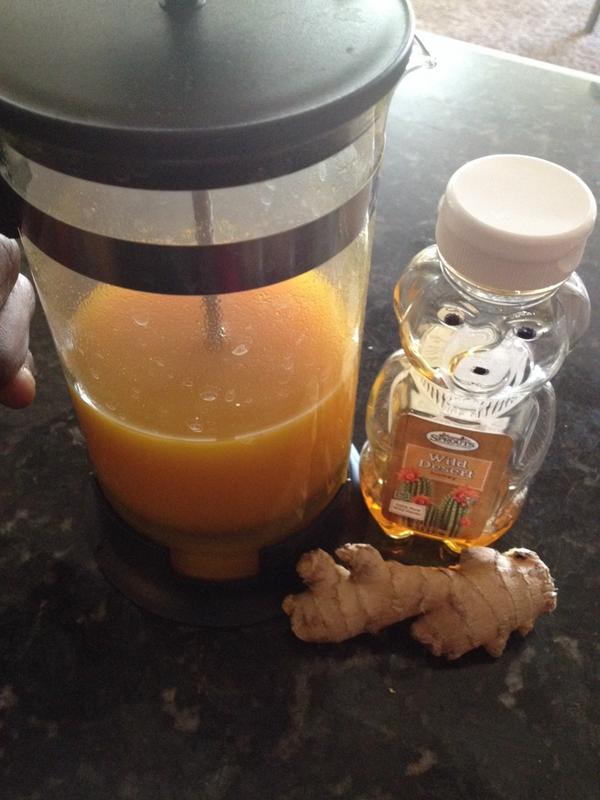 JD_Walker's tweet image. First things first. #tumerictea