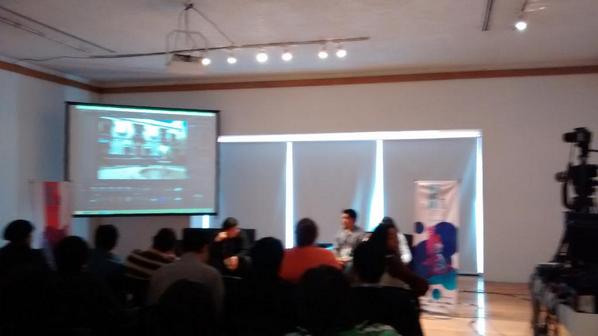 ResetMX's tweet photo. Ya estamos en #Devhrmx conferencias, talleres, videojuegos y mas. http://t.co/k957crOz7p