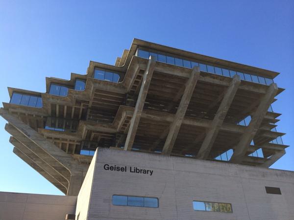 julie_nordquist's tweet image. Love this architecture at UCSD. @ciscoitup @ciscouniversity @ciscojobs #CiscoAtUCSD
