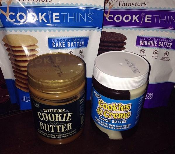 ThinstersCookie's tweet photo. Here's a great #snackstyle idea from our pal @meechrae! All you need is a good movie and a good swoop! #thinsterLOVE http://t.co/yq4R0SvUJJ