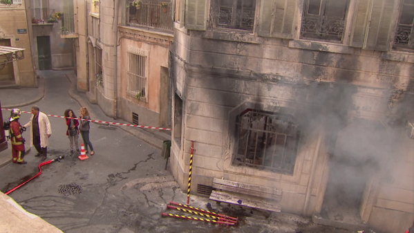 PBLVofficiel's tweet photo. / #PBLV Live / Désastre au Mistral ! Les photos parlent d'elles-même (1/4) :( #ByebyeSelect http://t.co/LHrTTBVPtd