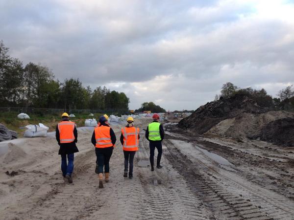 joginside's tweet image. Leden aan het woord bij JOG! Op bezoek bij De Centrale As met Martein van Heijmans. Wat een project!