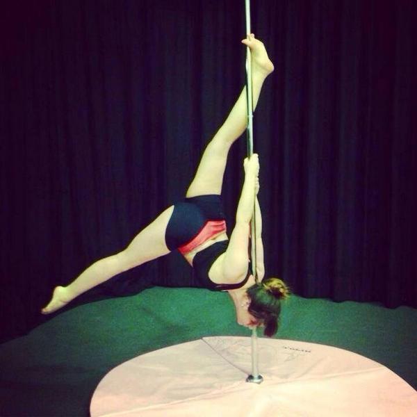 CoulsdonPoleFit's tweet photo. Spaces on our 6.30pm class next week!!
Book on :) http://t.co/MfFoaA5EP0