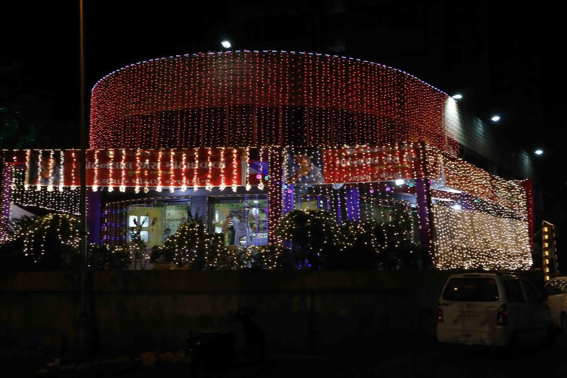 Updtaed Moods of Ahmedabad on Diwali ( in pictures ) DeshGujarat