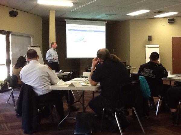 NoFireLoss's tweet photo. Getting latest info on smoke/CO alarms from @KiddeCanada John Ward at Kingston Pub Ed Wkshop @FMPFSC @ontfiremarshal http://t.co/BHEiFitvjt