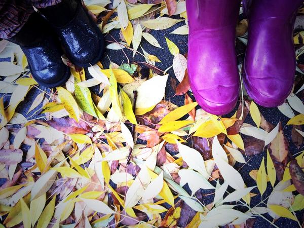 tinyhumanphoto's tweet photo. Happy Feets! Rainy days! #citystreets #NYC http://t.co/uLFoXavX2r