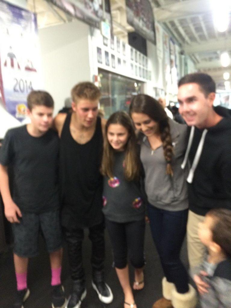 Embedded image permalink