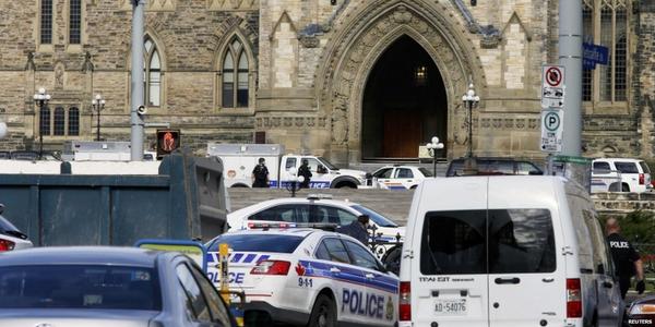 Soldier confirmed dead after National War Memorial shooting in #Ottawa