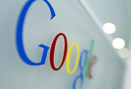 USATODAYmoney's tweet photo. So long, Gmail? Google launches new email service http://t.co/YdJSZNTnlY (Photo: Virginia Mayo, AP) http://t.co/JIUQWHCiZI