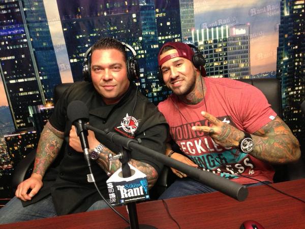 @firehousechefs <a href="/GioTraining/">Michael Giovanni</a> are planning a calendar shoot in time for 2015! Fun!@FiremansBrew