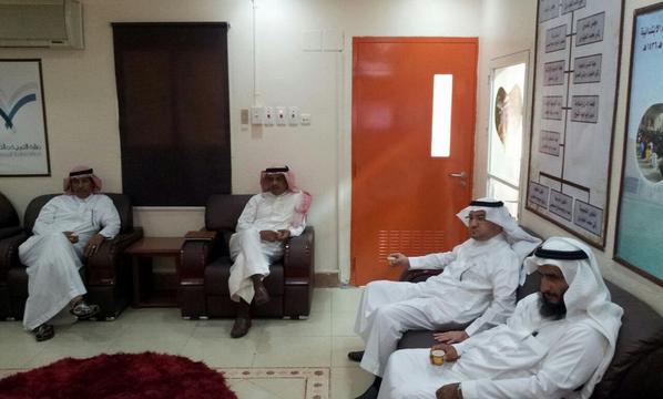 azobir's tweet photo. http://t.co/sGWLMj44wN