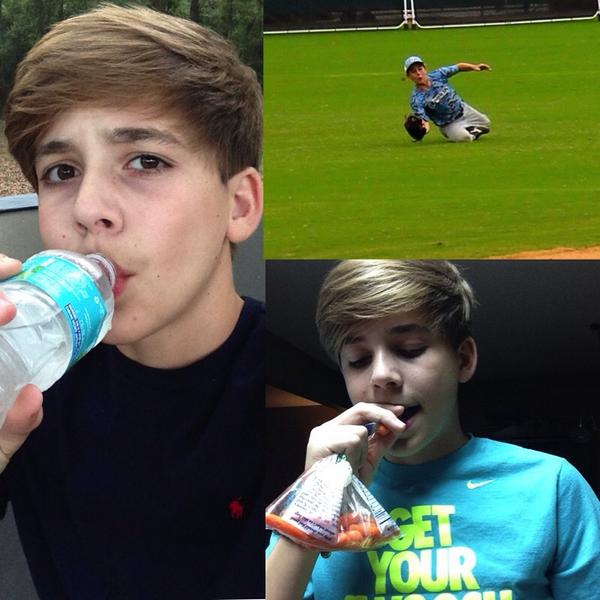 _matthew22_'s tweet photo. #MyMixify balancing what you eat, drink, and do.Check out http://t.co/3sAPf7GkxI to find your mix #mymixifypartner http://t.co/PSABArnwLE