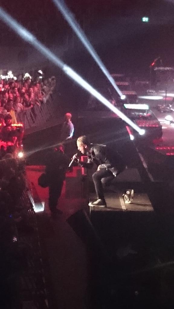 kerry_muteham's tweet photo. @OneRepublic http://t.co/6YoB5mUk36