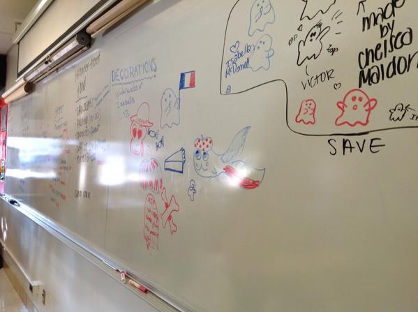 ProspectFrench's tweet photo. French Club planning for the "Croissant-ed House" at #PHSHauntedHS is in the works!! #boolala @ProspectStuCo http://t.co/WNW9DMyIOT