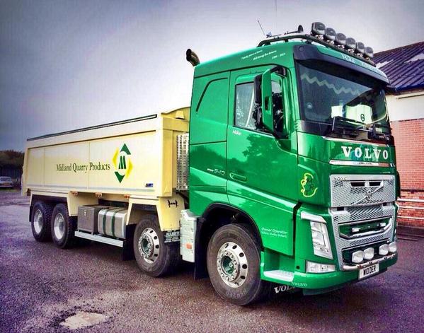 1212colin's tweet photo. Another fh4 variation hits the road http://t.co/A34g7LuclV