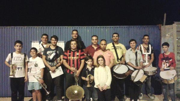 DivinoRedentor4's tweet photo. Estos somos en el ensayo, nada mal para el primer día! Animaros hay muy buen ambiente y muchísima ilusión! http://t.co/DT5MOYg6c4