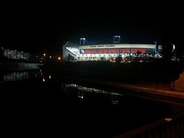 Mientras otros duermen, nosotros soñamos.