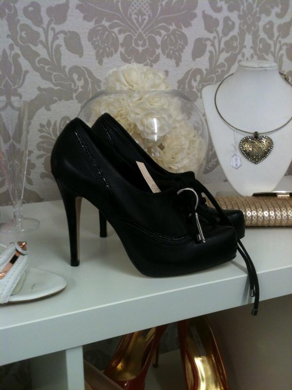 Please retweet. join us for our preview evening on 23rd oct 5-8pm all welcome <a href="/Rachel_New/">Rachel New</a> <a href="/lydfp/">Lorenzo_ydfp</a> <a href="/BurntwoodOnline/">Burntwood Online</a>