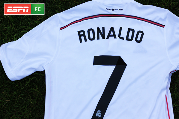 ESPNFutbolClub's tweet photo. [Concurso - AR, CO, CL, UY, BO, PY, EC] #CamisetaRonaldoFC ¡Seguinos y RT para participar por la camiseta! http://t.co/cw63aFwUfh