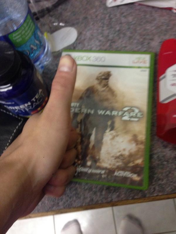 Pamaj's tweet photo. Playing everything http://t.co/WQwSBBNB50