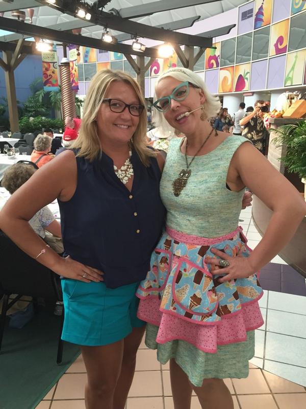 RapunzelsTwin's tweet photo. Fab day with this #radchef   The fancy and fabulous @Emily_Ellyn #EpcotFoodFestival #EpcotFW14 http://t.co/xiYjvcejUL