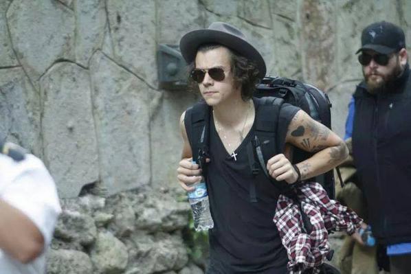 lafuttiyo's tweet image. #EMABiggestFans1D #PERÚLOVEONEDIRECTION #ONEDIRECTIONLOVEPERÚ ♥ OKS