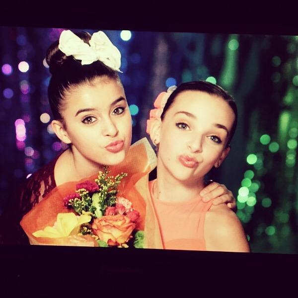 KalaniHilliker's tweet photo. My Boo✌️@Kk_Vertes http://t.co/408DYnCySd