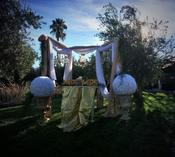 willdawg1122's tweet photo. Cool little set up for a catering were doing today @BitontiCatering http://t.co/9MouA17091