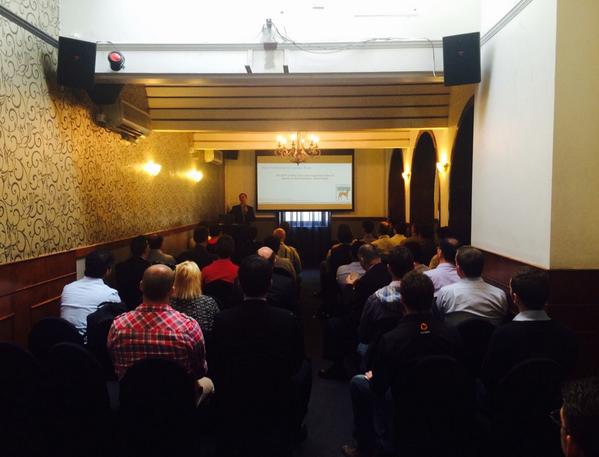 tommcm1200's tweet image. Gary Boniface deep diving on @NetScaler MobileStream at @citrix #NetXperts Melbourne event citrixapaconlinecampaigns.com/xpress-chat/q4/