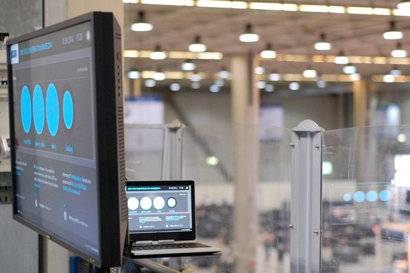 MKChan_RCPSC's tweet photo. RT "@odeleeuw: How we made the online & offline merge at #AMEE2014: http://t.co/cKqcGTU2lf #hh http://t.co/HVdO6jASeU”
