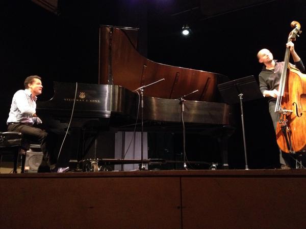 amidsticons's tweet photo. Jacky Terrasson Trio smoked it 10 ways from Sunday w/ Dave Robaire-b &amp; Jamire Williams-d @JAM808ire at Earshot Jazz! http://t.co/8XxPkbaO6X