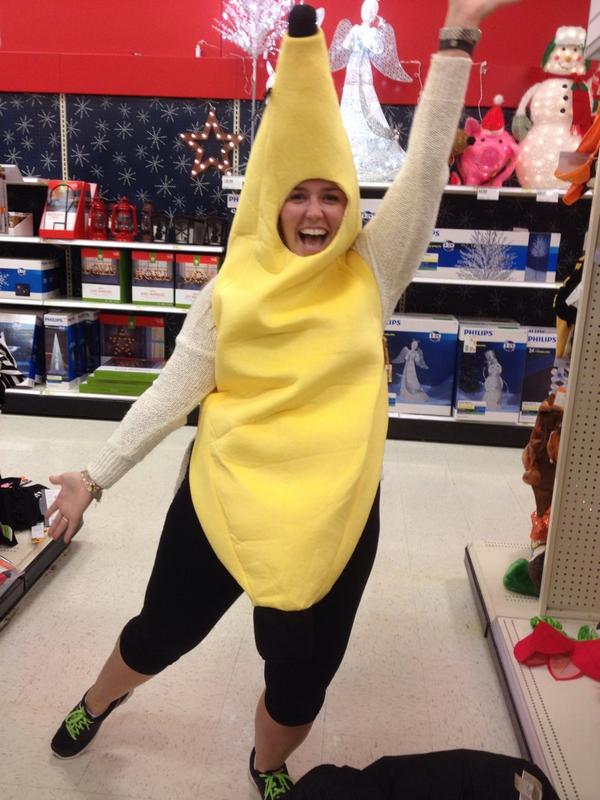 runfamilyrun's tweet photo. You'll always be the top banana @yemarnagem #funatTarget http://t.co/7hqRErO4Tr