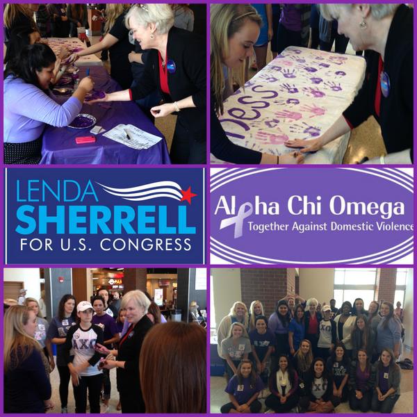 Lenda4Congress's tweet photo. .@Lenda4Congress was at @MTSUNews 2 stand w/ @MTSU_AXO against #DomesticViolence. #TakeThePledge #TrueBlue #AXO #TN04 http://t.co/wTQWIJ7PFE