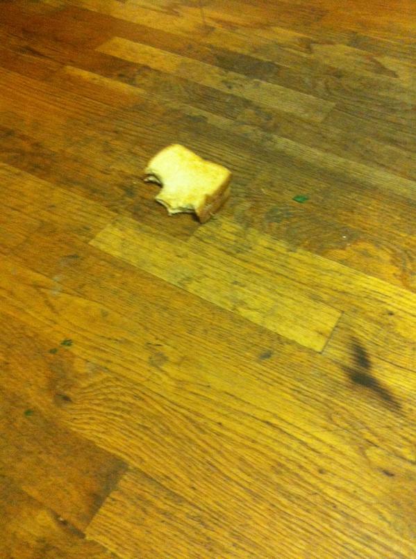 dubyaEnglish's tweet photo. There is a half-eaten sandwich in the middle of the intern house kitchen floor. #ignitethegrind http://t.co/vCPe6CyTea