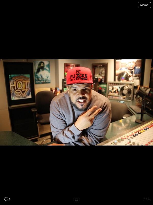 SDKPosts's tweet photo. #HotInTheseStreets Presents #HotTBT FT. @iamkingsharif X @djenuff interview premiering on @DopenessMag_'s #DopenessTV http://t.co/BdbavG3Yey