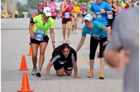 introvertsmemes's tweet photo. Me trying to finish the semester http://t.co/b2ZjQMqQN3