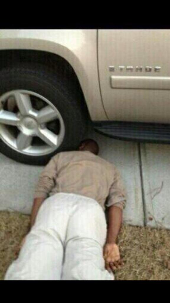 ActuallyAmJaek's tweet photo. skool 2moro http://t.co/vreikOHsmk