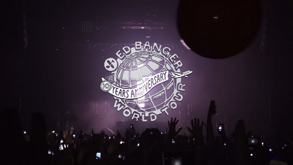 edbangerla's tweet photo. Recordamos el intro de Justice en su gira #EdBanger10 sin duda les pondrá la piel chinita » http://t.co/eZp6kyAs05 http://t.co/kLj140hOUO