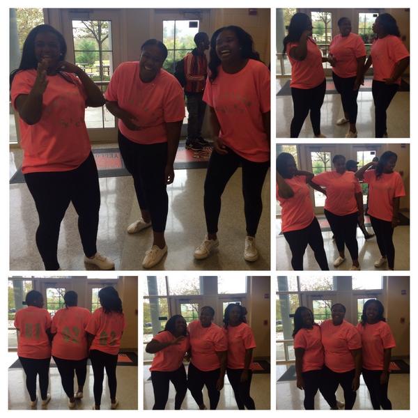 KazooMonroe's tweet image. @JMHS_SCA15 
#TwoJuniors 
#OneSenior Twin day 👯👯👯  My Girls 😘😘