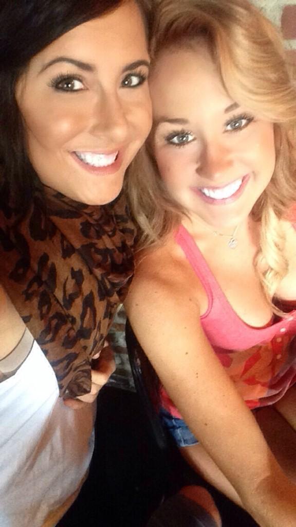 mullyy's tweet image. My #WCW Goes Out To My Sexy Friend!😍😍 @ThaSwagPrincess #CantWaitForThisWeekend #Excited #LABound #FirstTime 😎