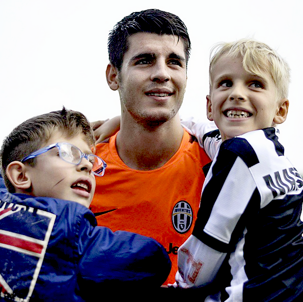           / Happy Birthday Alvaro Morata!! 