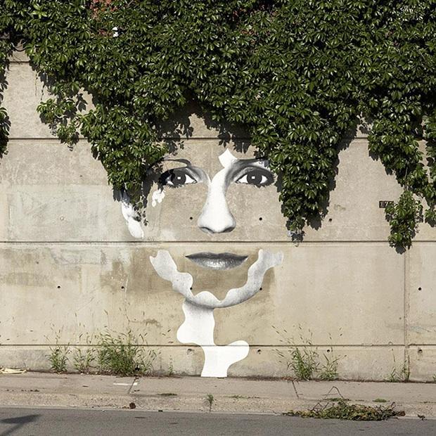 RonaldZweers's tweet photo. Dit is nou kunst...RT @OnlineGalerij: #StreetArt waarbij de omgeving centraal staat / http://t.co/aJ7qmHkis8 / http://t.co/jqMCVo84m2