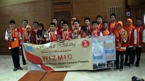 Metro_TV's tweet photo. Indonesia Juara Umum Olimpiade Matematika dan Sains di India http://t.co/1XKqB7Pu3e http://t.co/4DMQUOWJJm