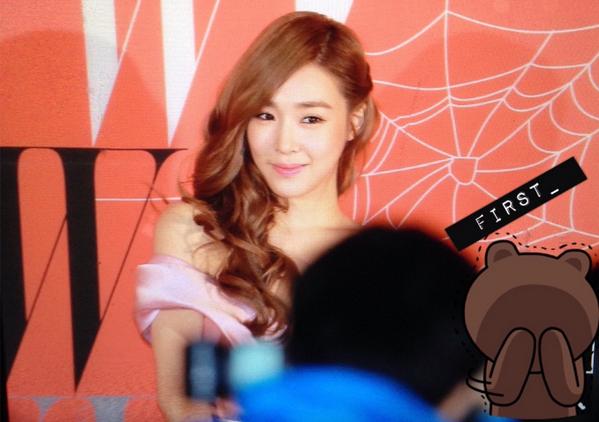 [PIC][23-010-2014]Tiffany tham dự sự kiện của "W Korea" - "Love Your W" vào tối nay B0n2B8SCYAAIhEM