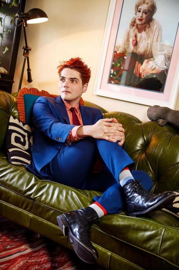 LastHopeJournal's tweet image. Будут добавлены и такие плакаты с @gerardway