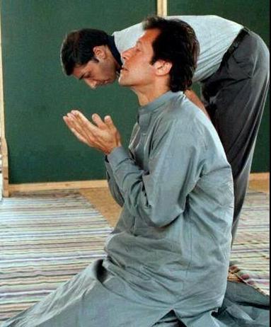 smansoory's tweet photo. Some of IK Pic Worth Sharing.
#AzadiMarchPTI
#azadisquare
#GoNawazGo
#OneAndOnlyHopeIsIK
#OneAndOnlyIK http://t.co/f5JWB5oNYQ