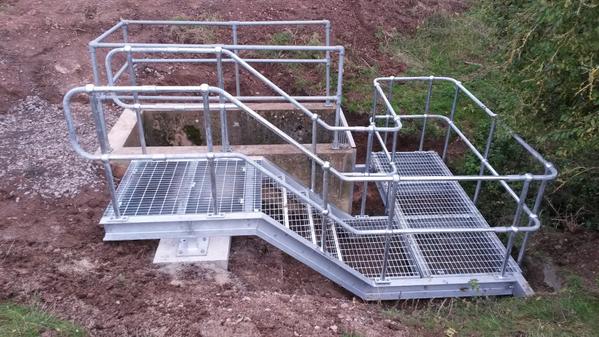 MJPatchEng's tweet photo. @IntegralBuild 3no Access Walkways completed at Fideoak, Taunton for @nationalgriduk http://t.co/EzixvktJ0q